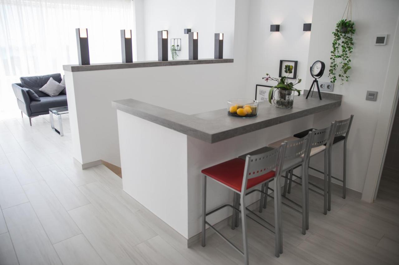 Spacious 200 Sq.M. Penthouse With Sea View Terraces Torremolinos Exterior photo